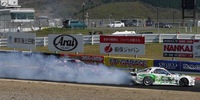D1GP Autopolis - Suenaga FD3s vs Takahashi JZX100